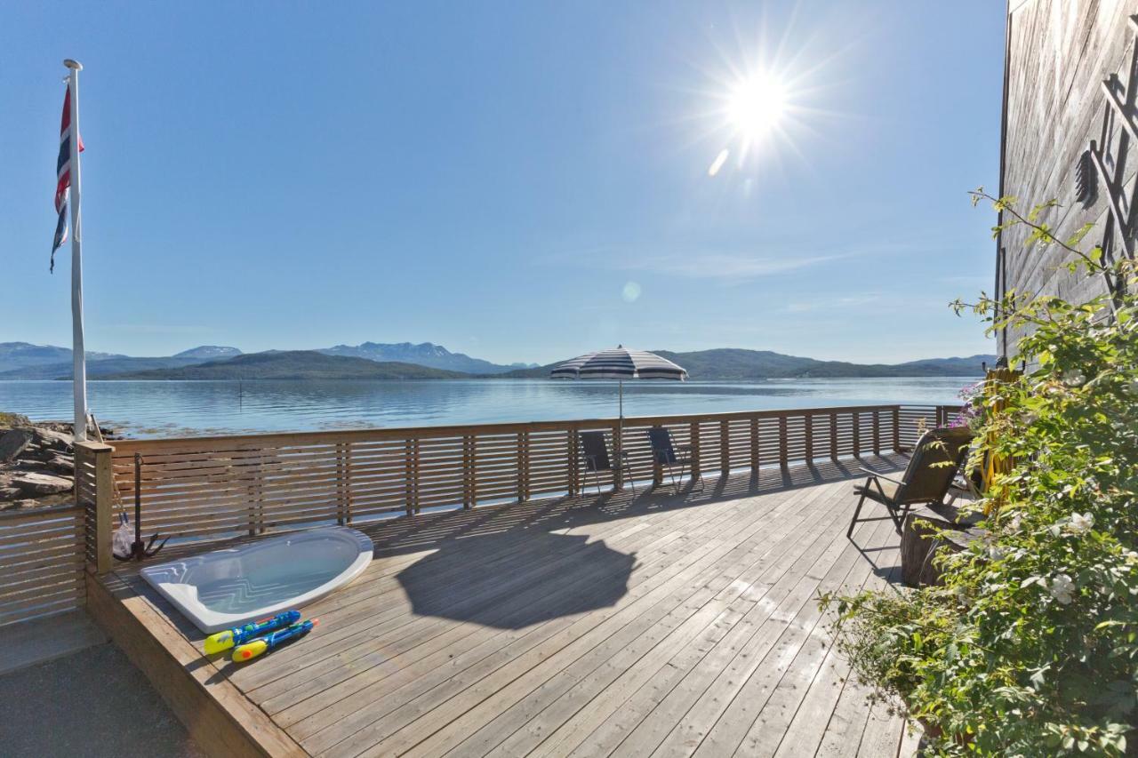 Hotel Finsnes Gaard 2*
